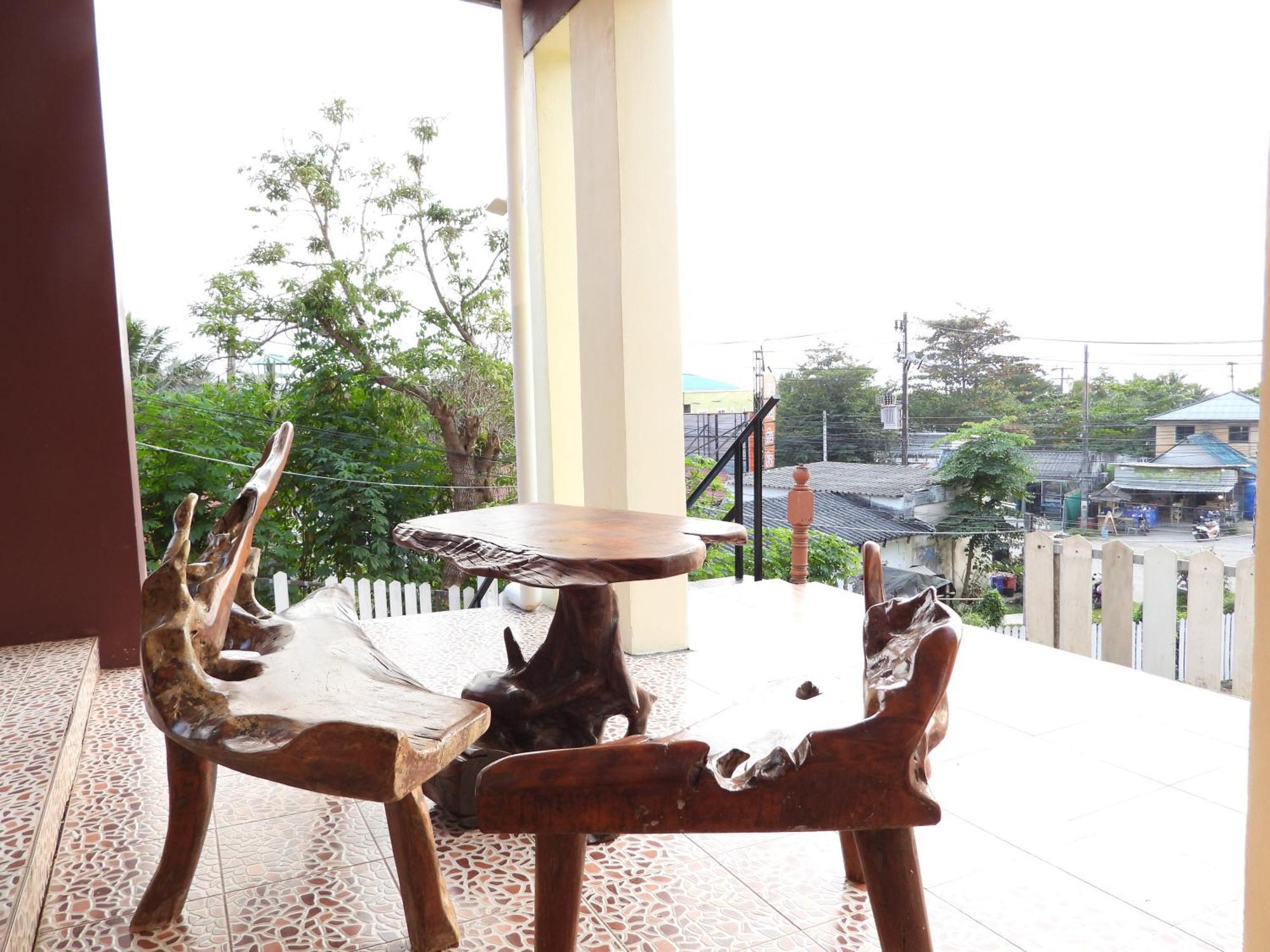 Lanta Siri Resort Koh Lanta Exterior photo